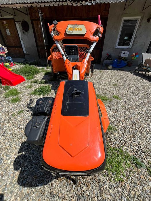 Motocultor multifunctional Ruris 732ACC + remorca si accesorii in garantie