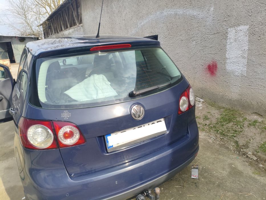 Se vinde golf 5 plus