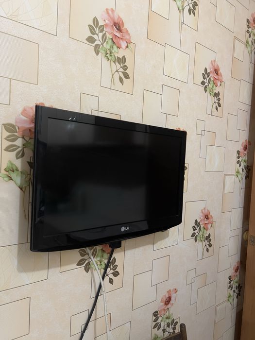 Продам телевизор в хорошем состоянии