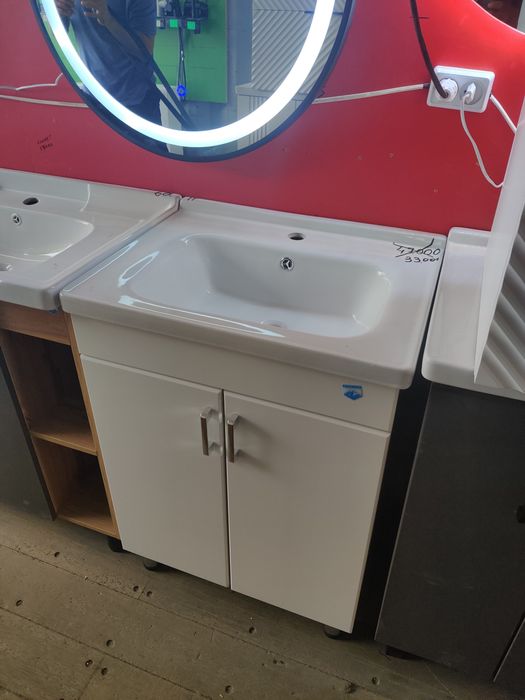 Раковина с тумбой разных размеров