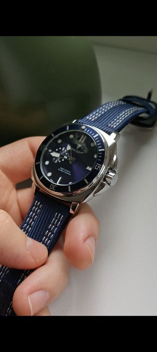 Ceas de mana barbati