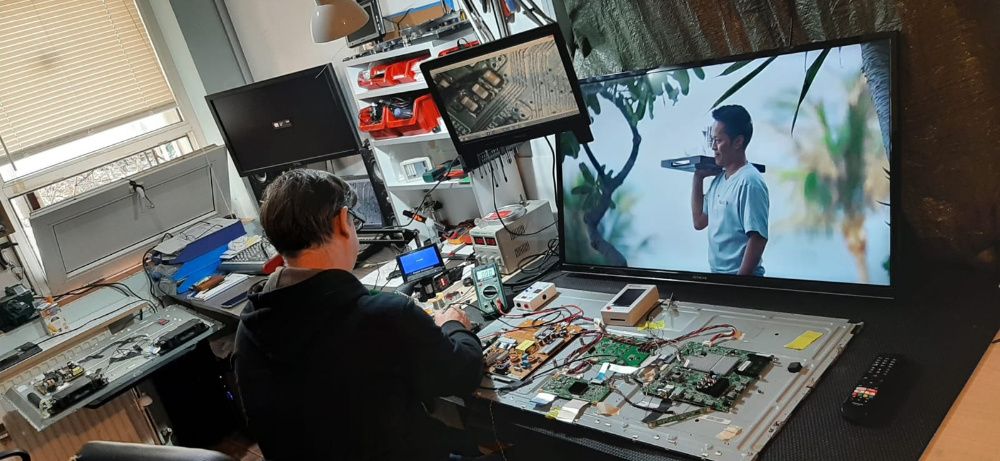 Reparatii și la domiciliul clientului telelvizoare si rescrieri soft ,