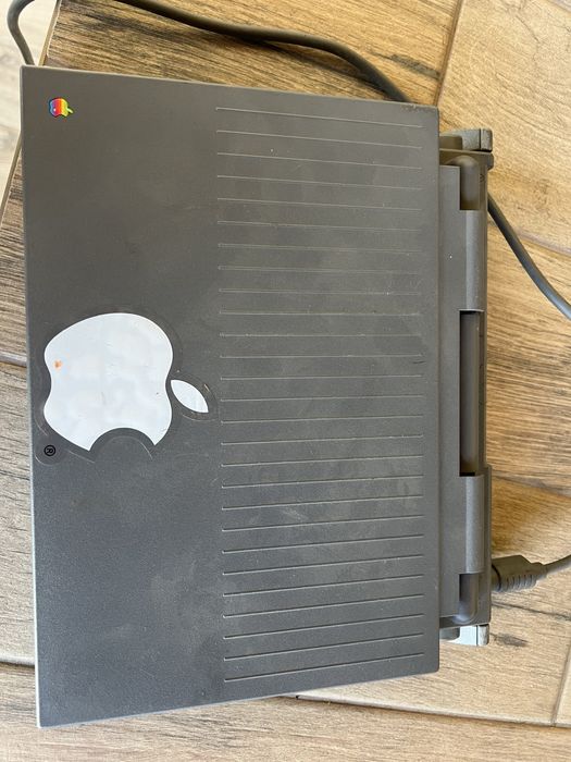 macintosh powerbook 140, cu incarcator