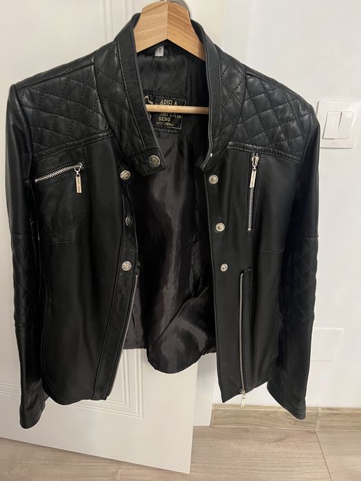 Vand geaca din piele stare foartr buna