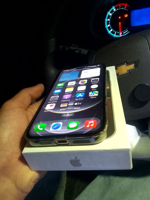 Iphone 16 pro srocniy sotiladi yangi