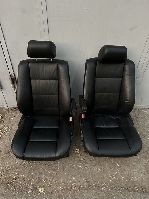 Кожаные сиденья на БМВ Е34 BMW E34