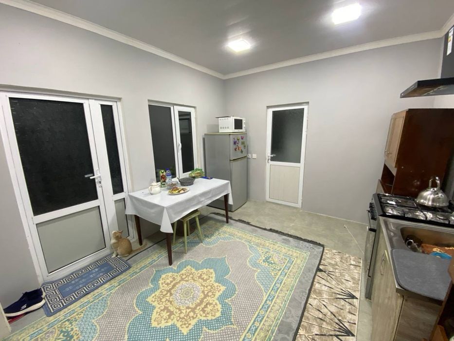 Uy sotiladi 3.3 sotix