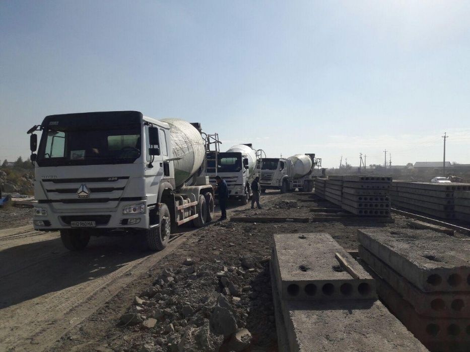 Услуги МИКСЕР ХОВО (Автобетоносмеситель) (Бетономешалка) (Автомиксер)