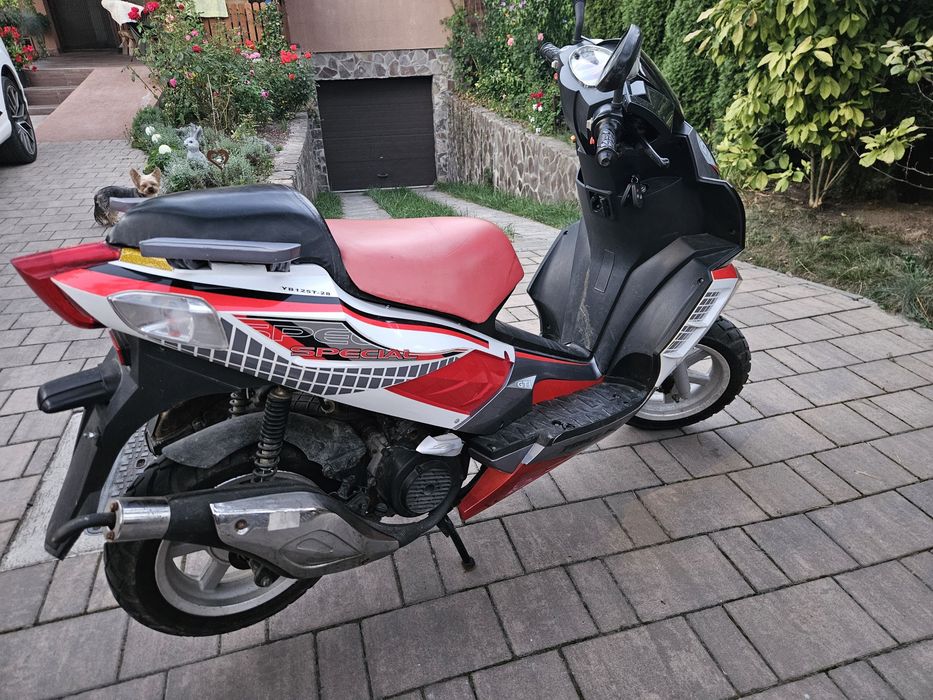 Scuter 125 cm la doar 970 km