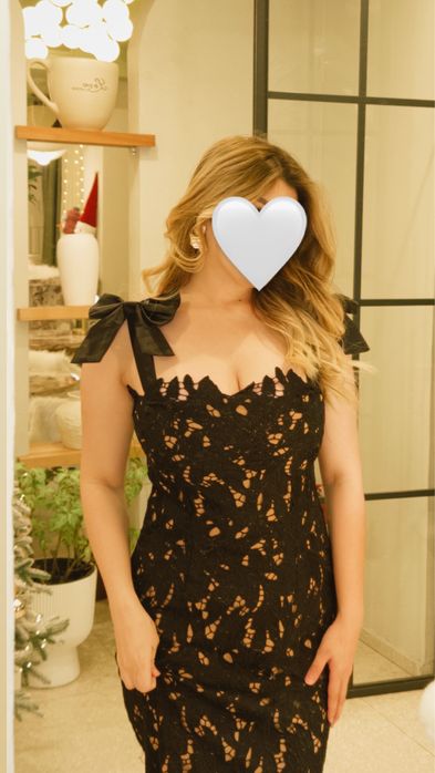 Продается платье L размер