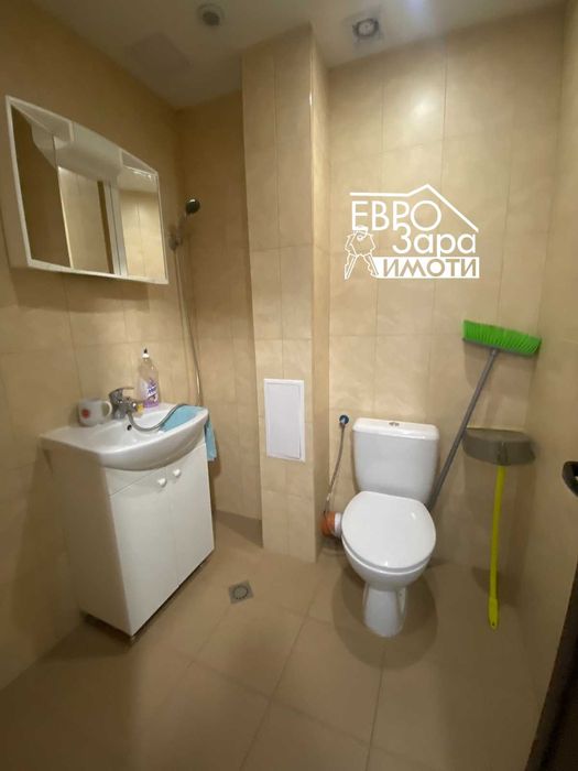 Търговско помещение под наем до „Трошев“