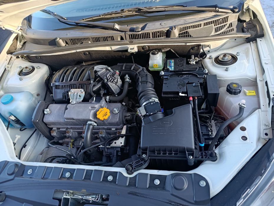 Лада гранта белого 2019