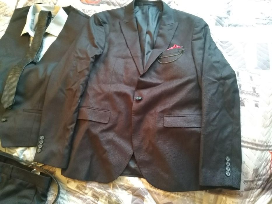 Мъжки костюм за бал XL