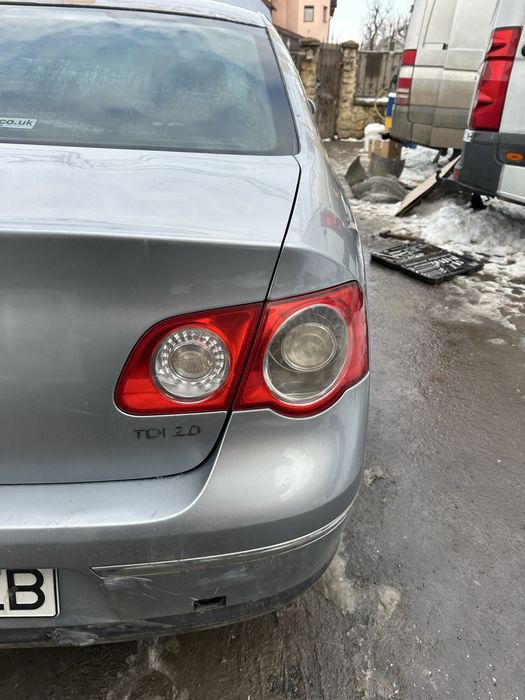 Stop tripla lampa stanga spate Vw passat B6 model berlina sedan