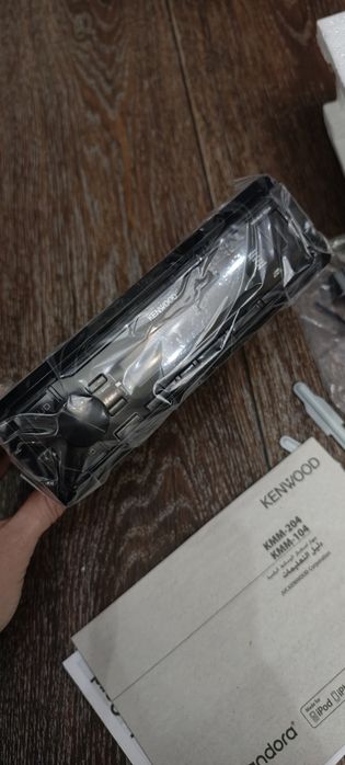 Продам автомагнитолу KENWOOD