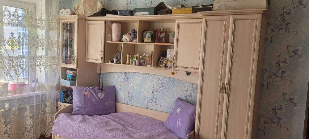 Продаётся детский спальни гарнитур.