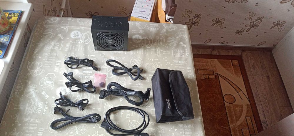 Продавам захранване Super Flower Leadex III 550W