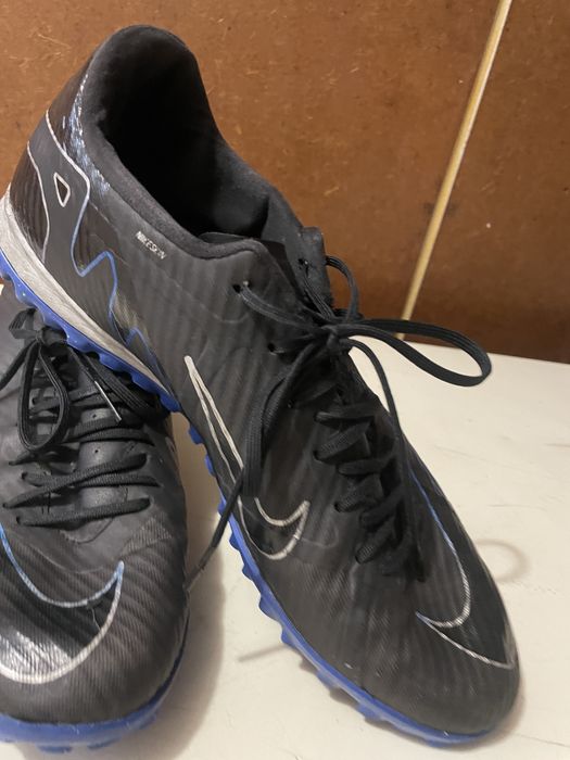 Nike air zoom academy