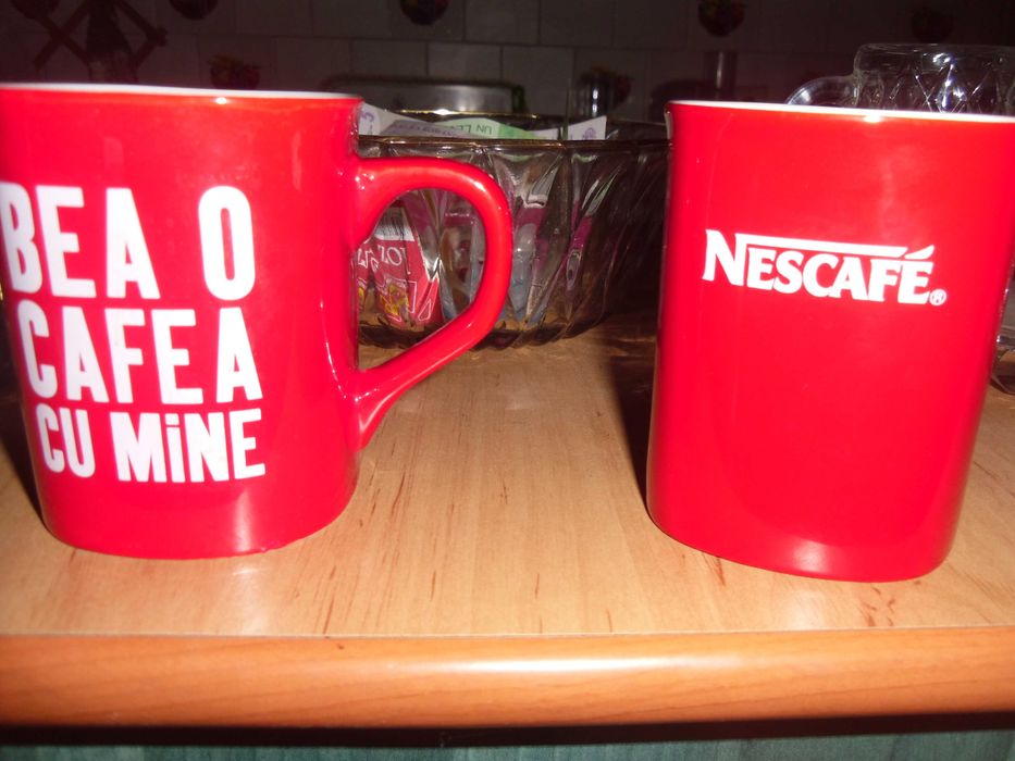 2 cesti cafea Nescafe