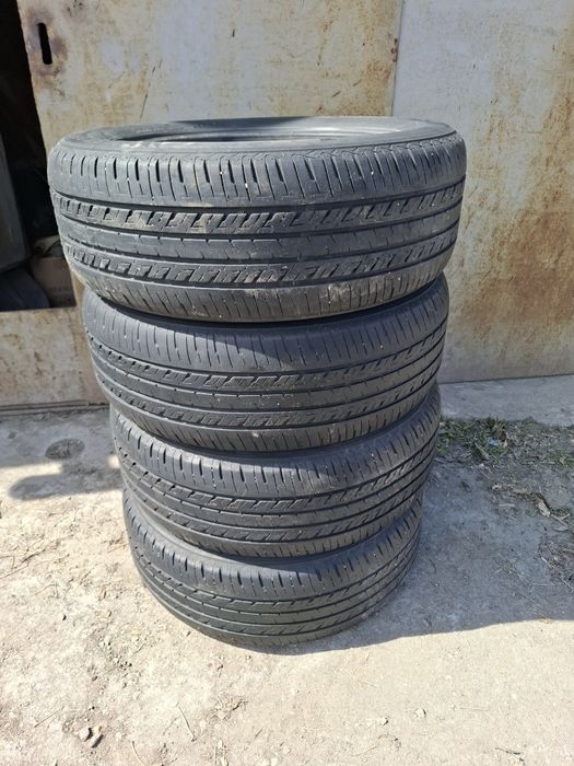 Шины летние 225/55/18