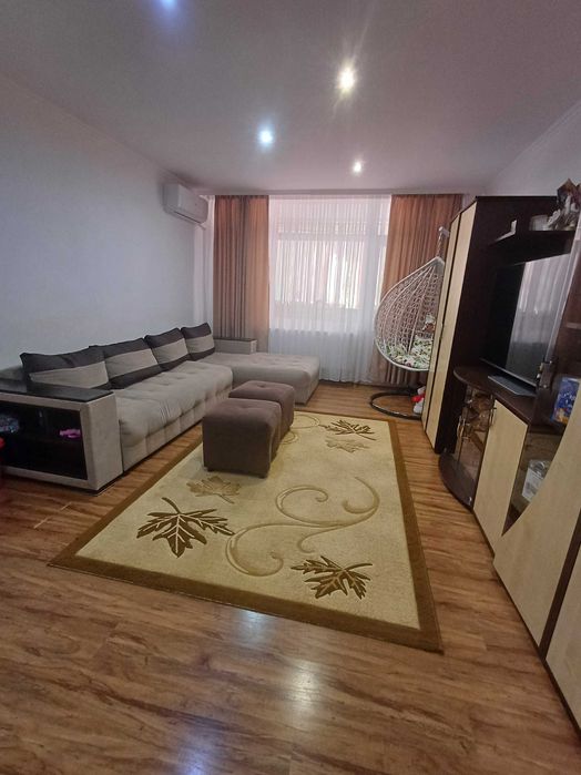 Продава се Двустаен апартамент в Разград, Промишлена зона - Изток - 65 кв.м за 871795 €/кв.м - Снимка #3