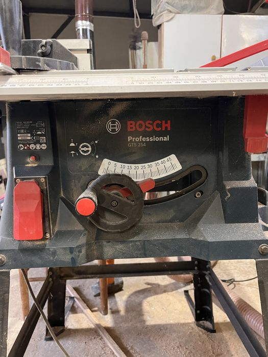 Настолен циркуляр Bosch