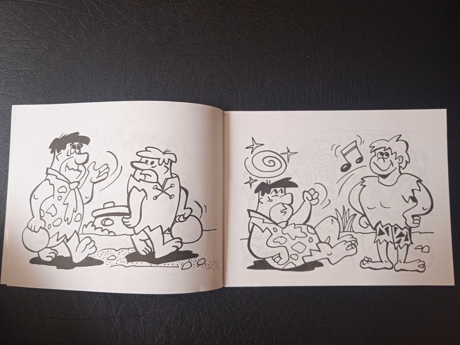 Семейство Флинстоун - книжка за оцветяване от 90-те години - НОВА!