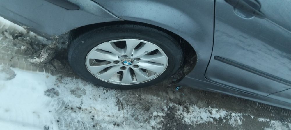 Vând jante BMW style 138 r16