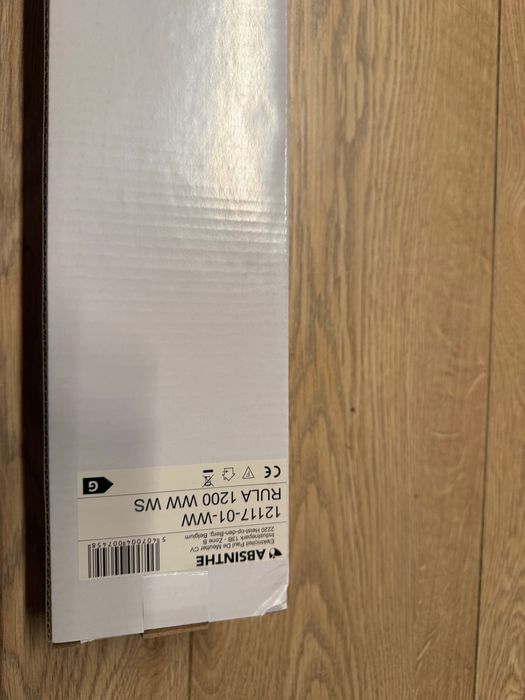 Candelabru suspendat