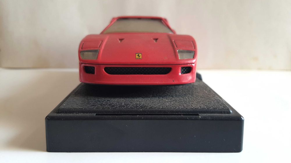 Ferrari F40, FORD KA и Darda Motor Car GT