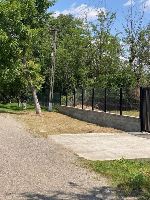 Proprietar vând teren intravilan