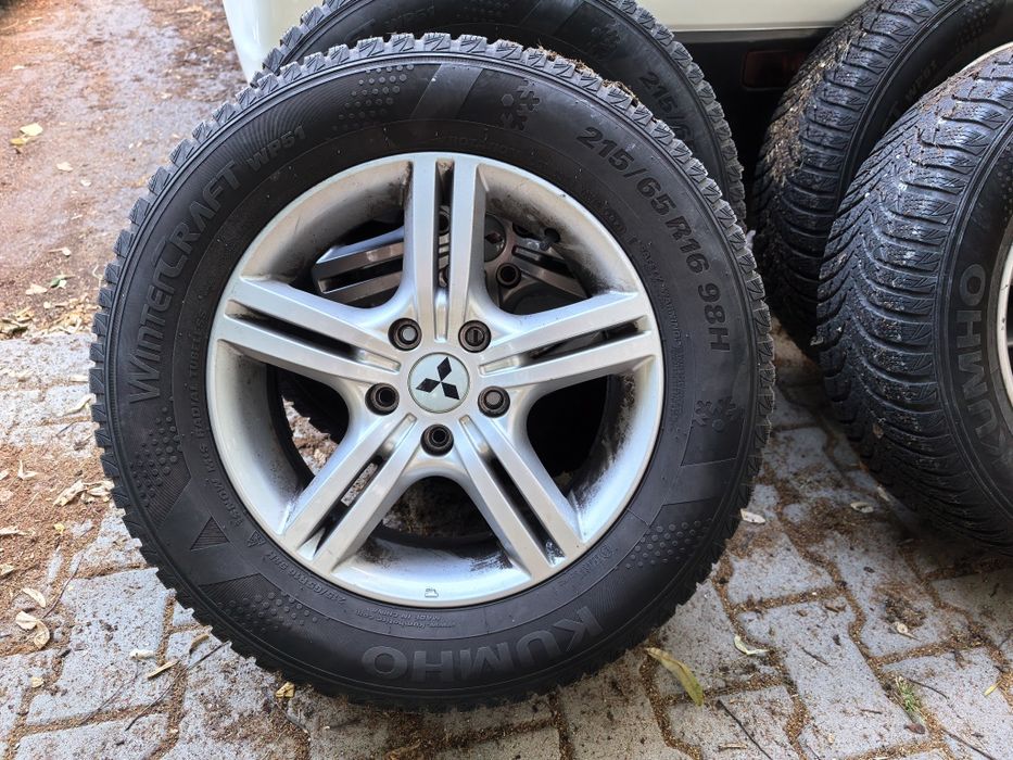 джанти с гуми мицубиши Mitsubishi 5/114.3/16