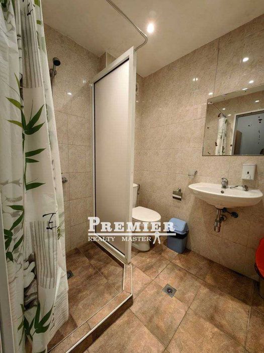 Продава се Тристаен апартамент в Бургас, Акациите - 95 кв.м за 628 €/кв.м - Снимка #12