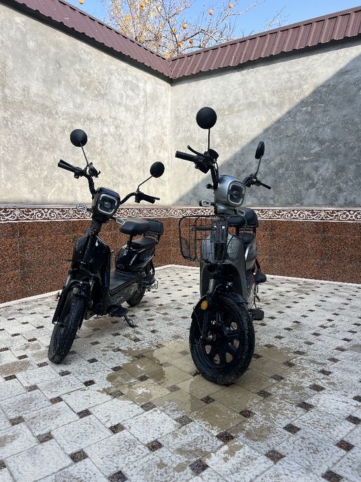 Velomax skutrlari sotiladi ideal xolatda maksemal tezlegi 50.