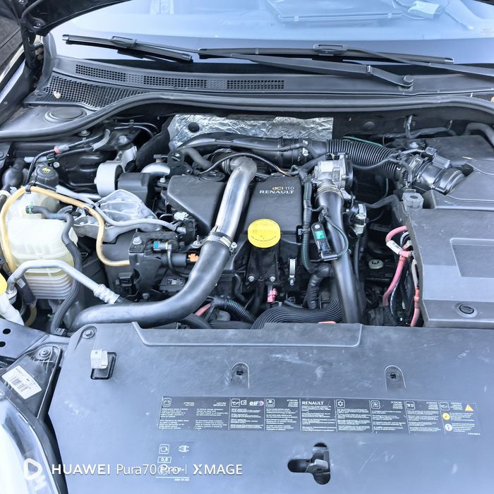 Dezmembrez Renault Laguna 3