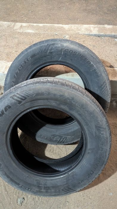 Продам шины R16 комплект