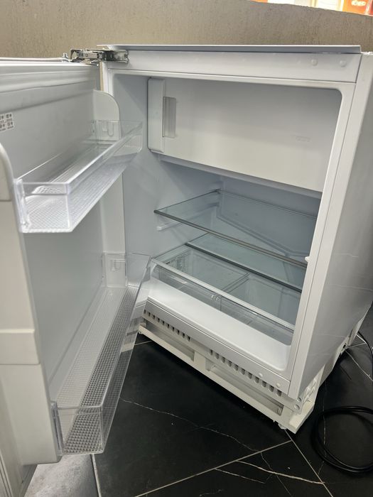 Frigider incorporabil Candy