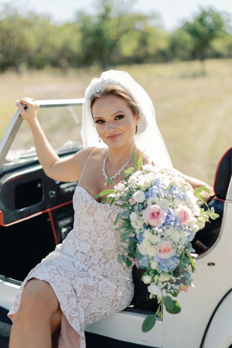 Vand rochie mireasa si costum mire, plus accesorii