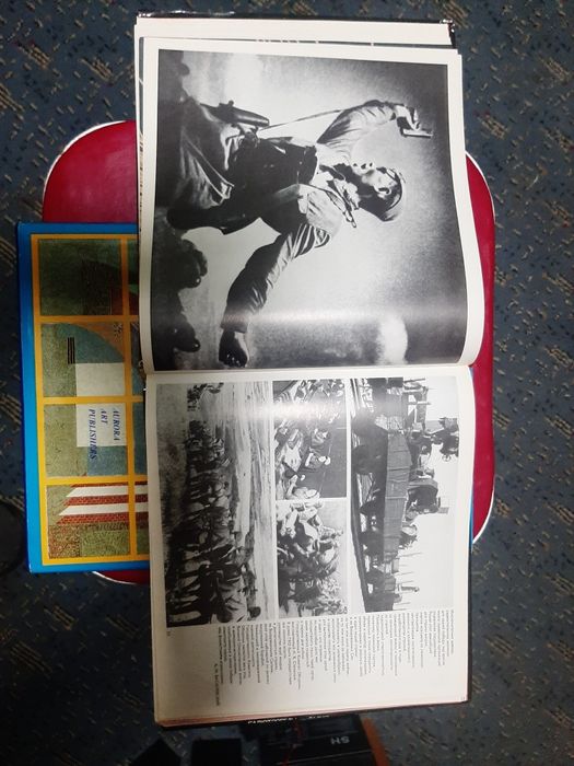 Книга Салют Победы в фотографиях