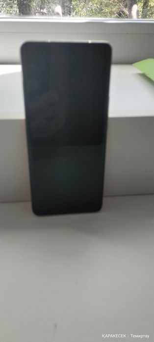 Продается телефон HONOR X9B