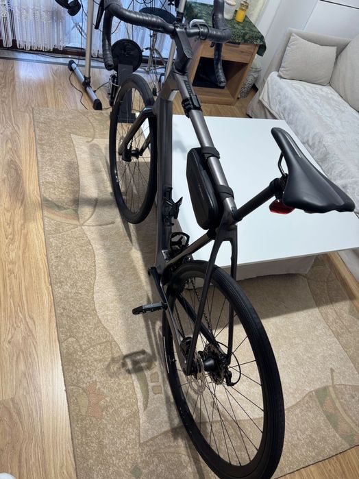 Vând bicicletă gravel Orbea Terra M30, cadru din carbon OMR, mărime XL