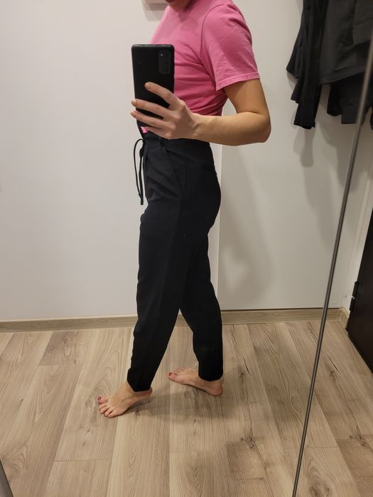 Pantaloni negru lejer