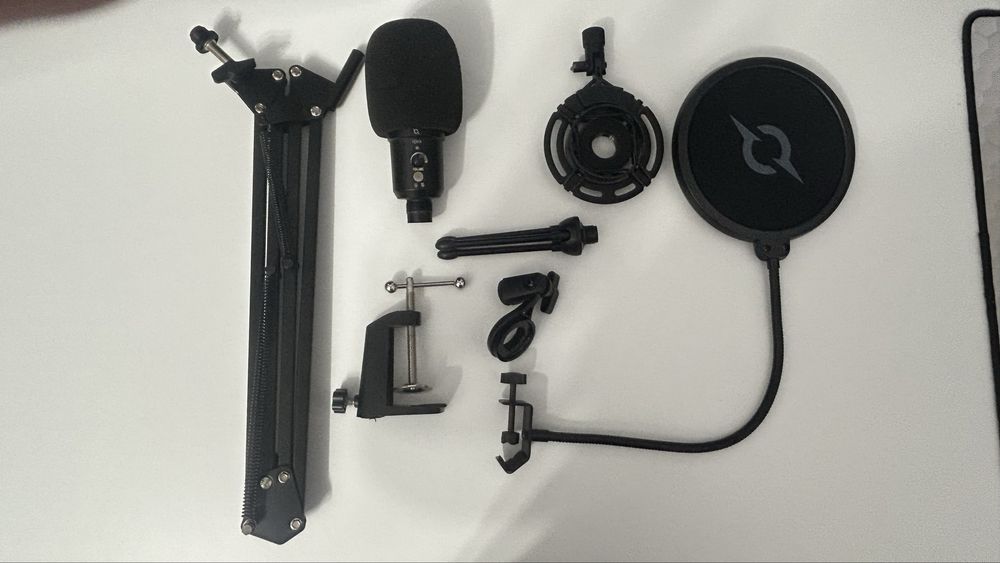 Microfon Aqirys Voyager