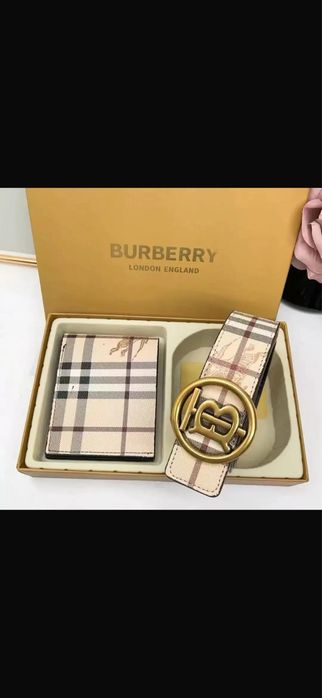 Set BURBERRY(Portofel+Curea)