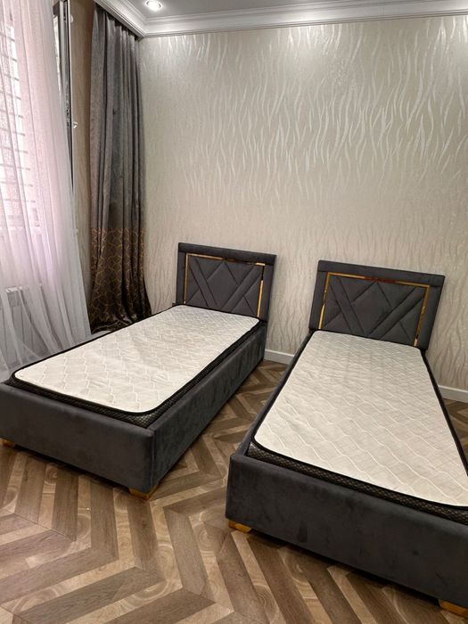 Диван сатылады көлемі 1,80 х 90