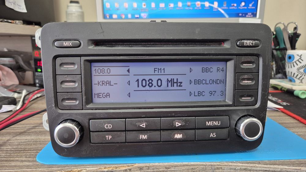 Vw rcd 300 - Черно + code!