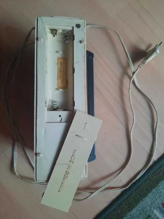 radiocaseton VEGA rusesc vintange,si radio