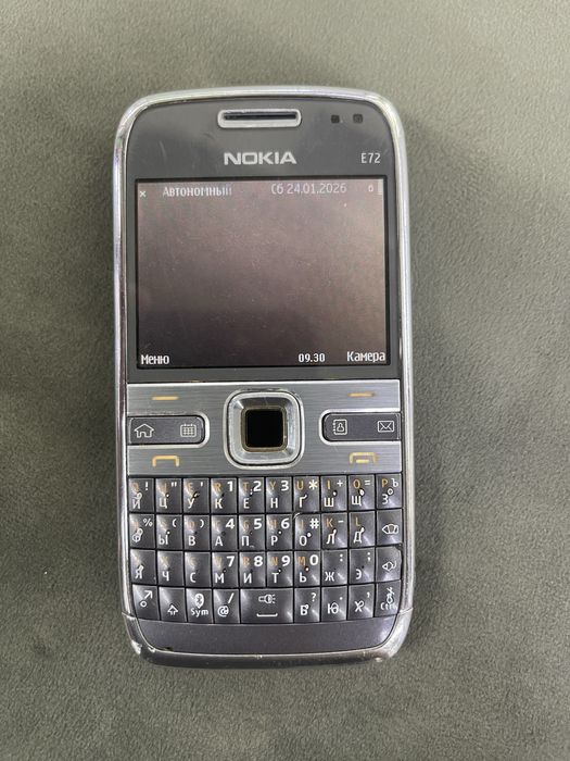 Продам Nokia e72