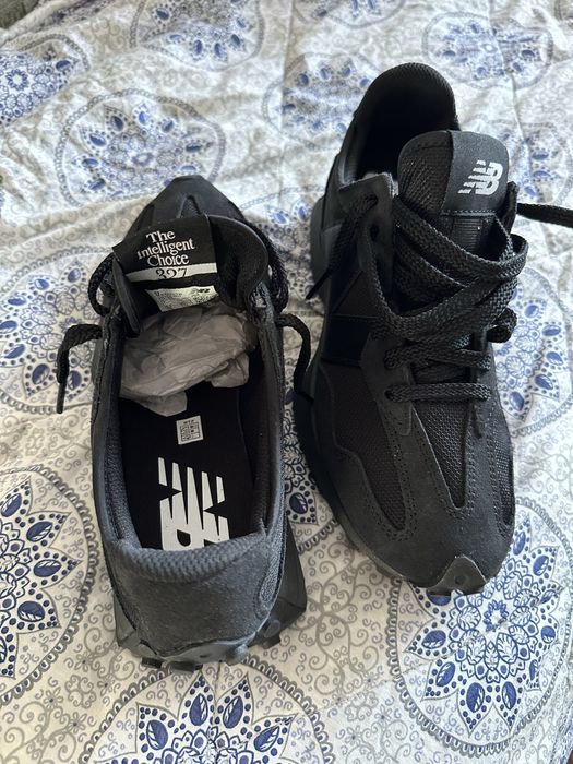 Adidasi New Balance 327