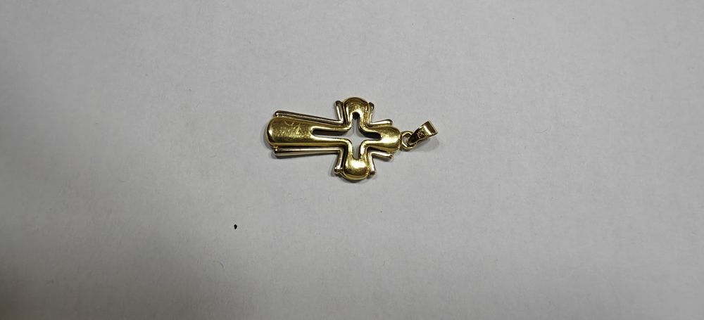 Cruce aur 18k 4.21gr (r)